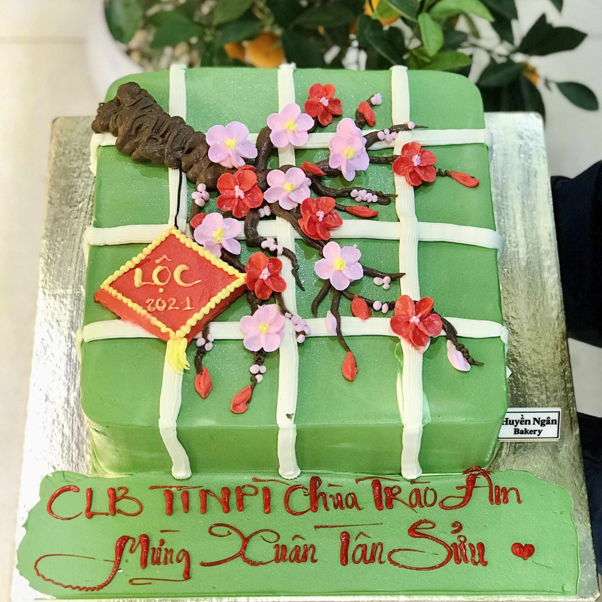 Bánh kem Bánh Chưng Xanh, Hoa đào